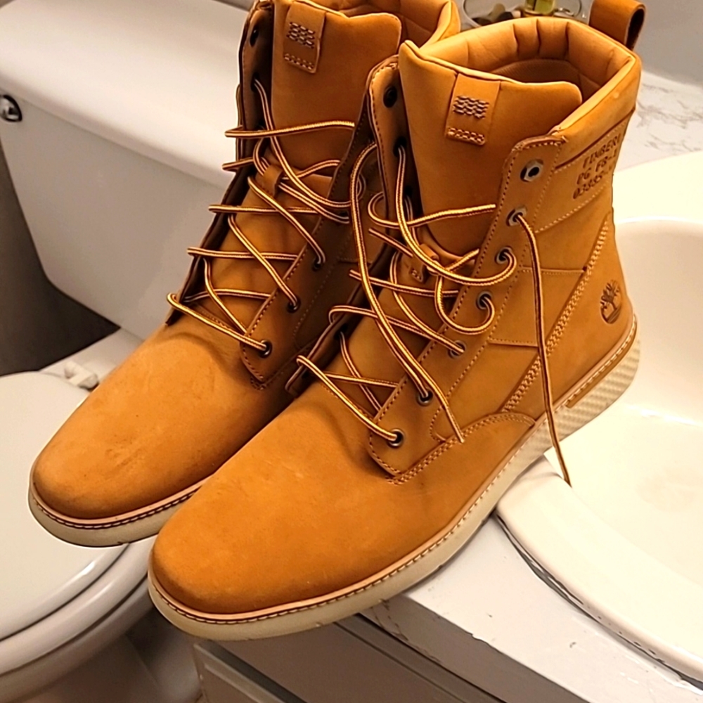 Never been born out only tried on brand new